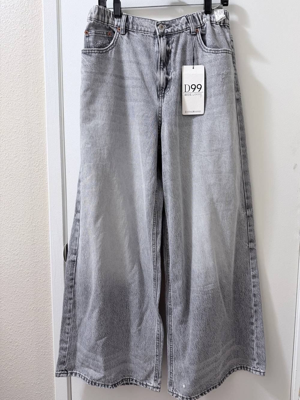 Stradivarius Light Gray Wide-Leg Jeans
